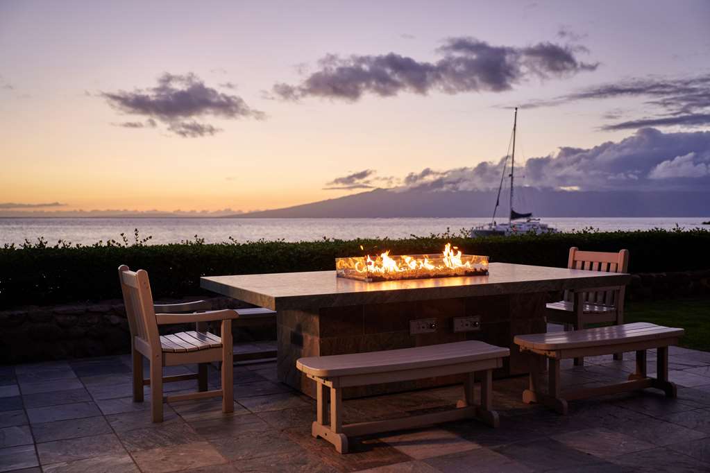 aston at the whaler on kaanapali beach