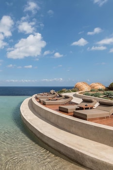 acro wellness suites adults only