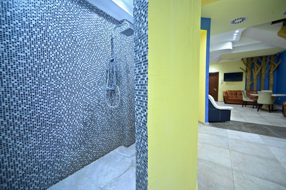 grace forum hotel