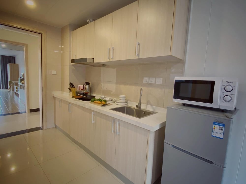 phoenix apartment by link