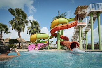 margaritaville lake resort lake conroe houston