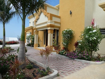 singh luxury apartments with sea view apt 1