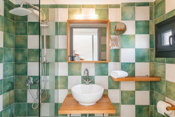 naftilos residences i