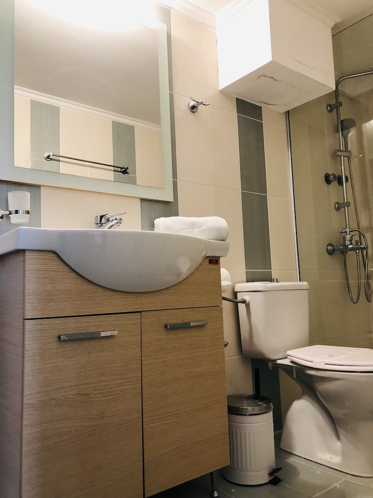 naftilos residences i