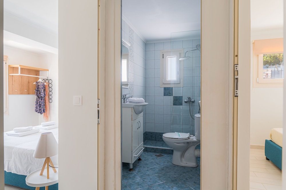 naftilos residences i