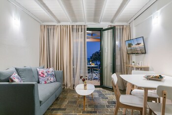 naftilos residences i