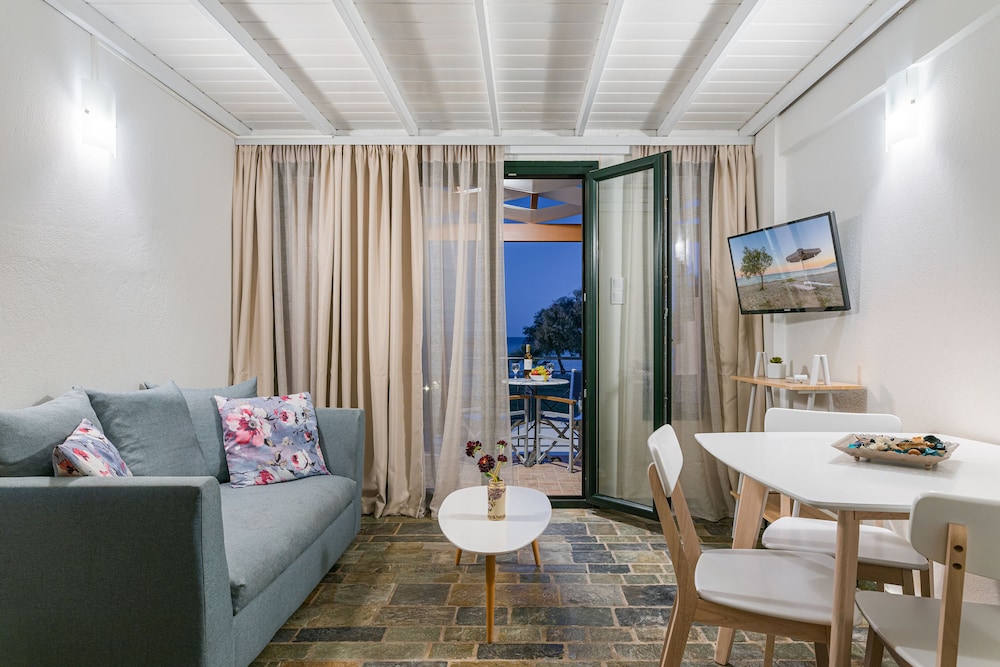 naftilos residences i