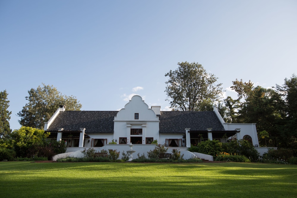 elewana the manor ngorongoro