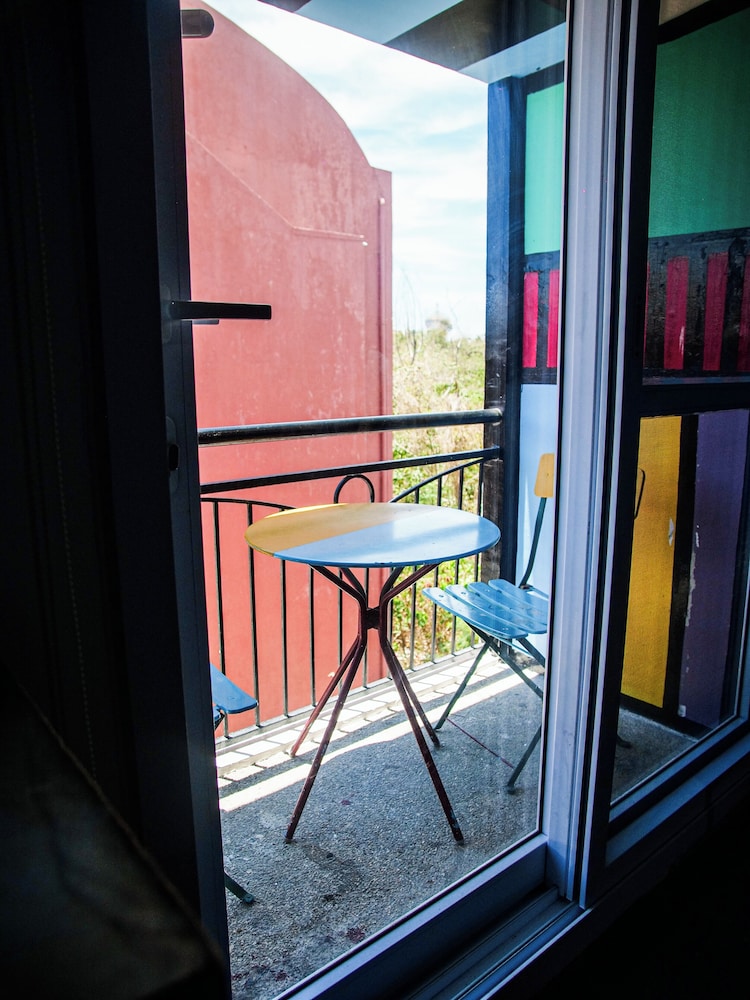 d522 at kiener hills hotel near cebu airport