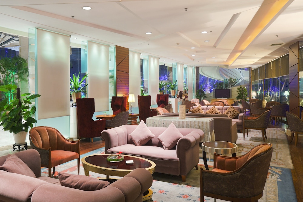 holiday inn west and east century city