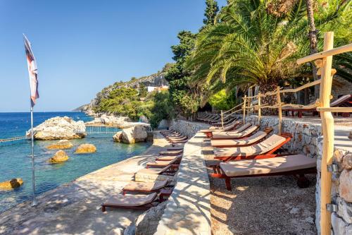 hvar
