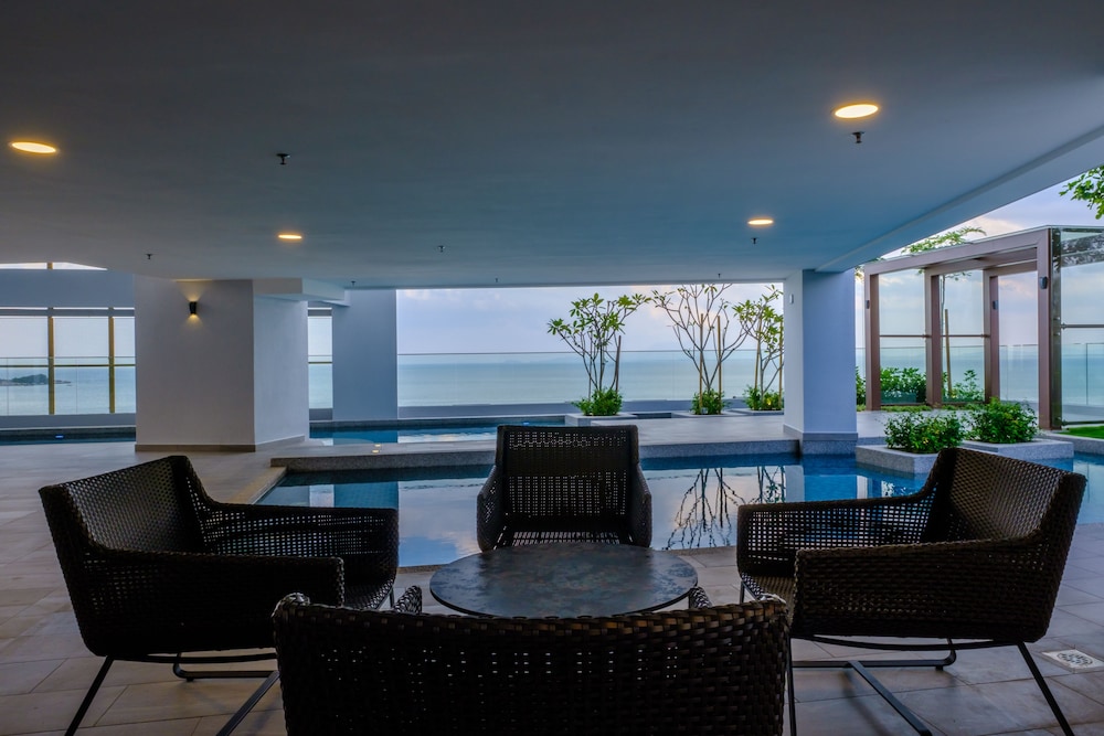 tanjung point residences
