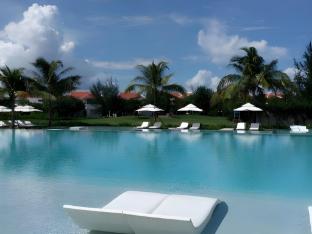 the ocean resort vinacapital danang resort limited