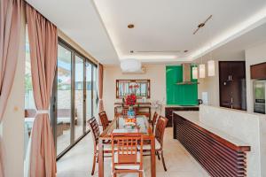 the ocean resort vinacapital danang resort limited