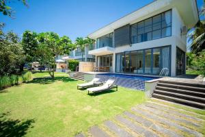 the ocean resort vinacapital danang resort limited