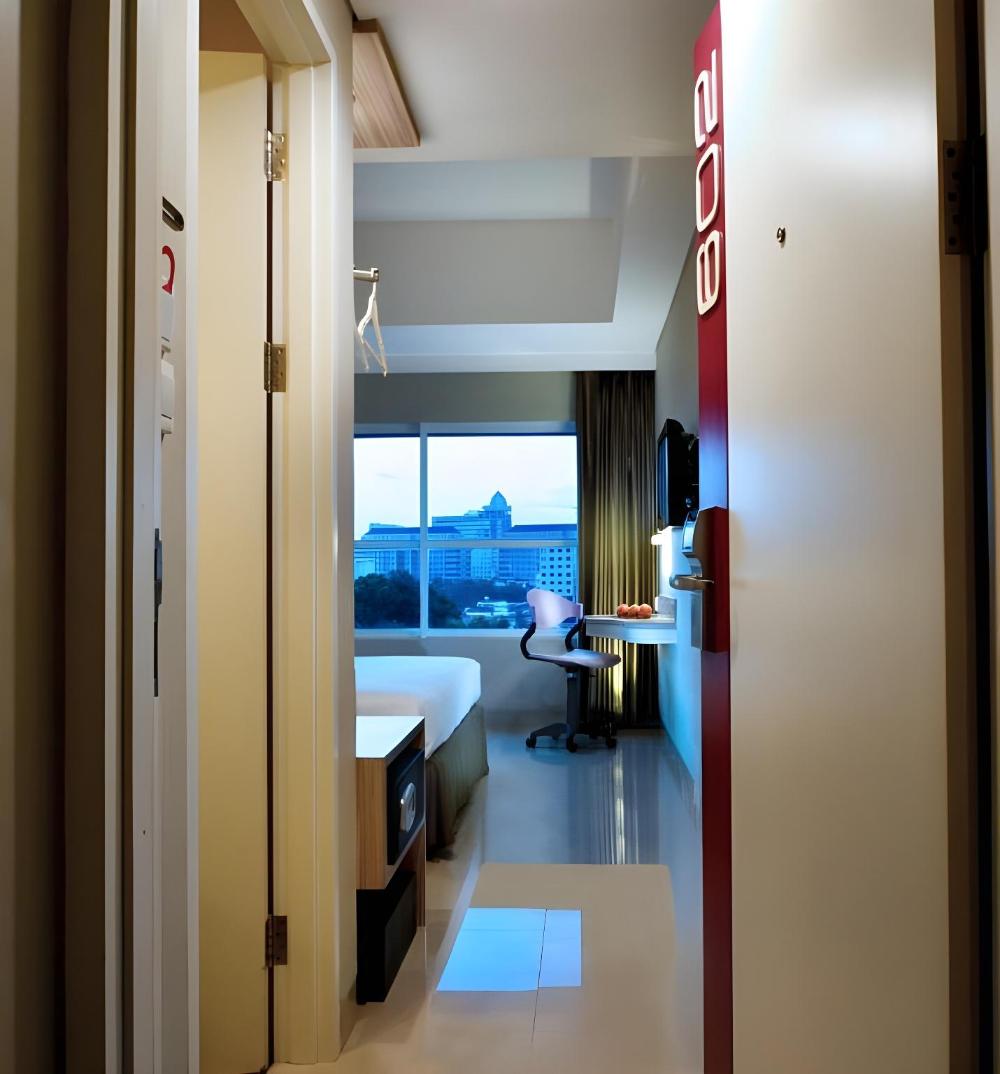 swiss belinn wahid hasyim