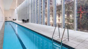 oaks brisbane on charlotte suites