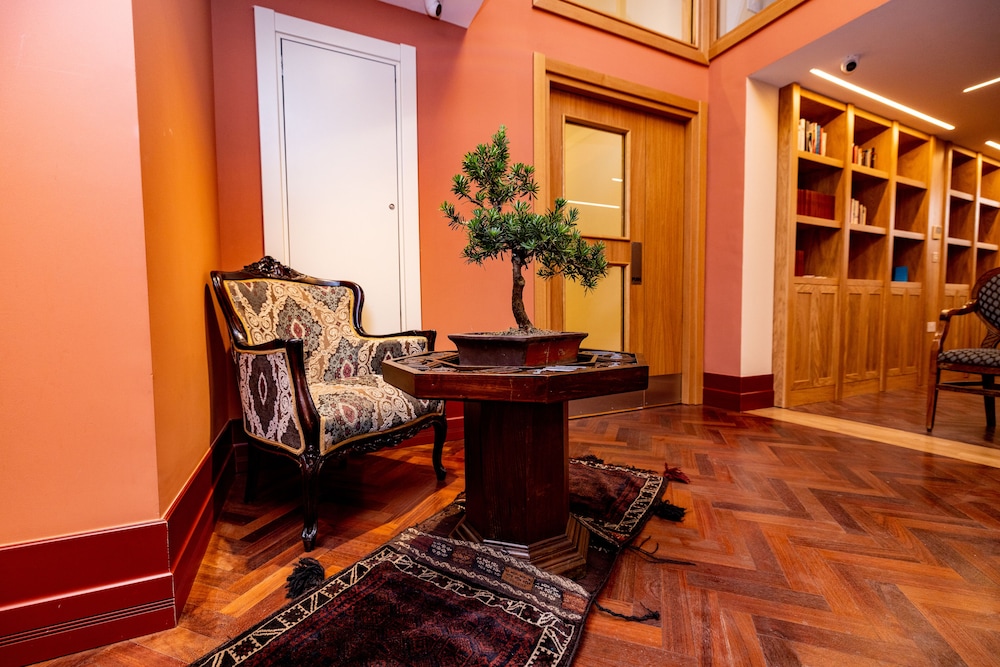 limehouse library hotel