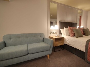 the suffolk hotel