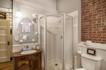 firehouse alley elegant loft style retreat