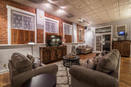 firehouse alley elegant loft style retreat