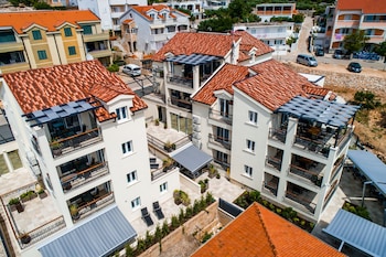 hvar