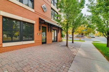 Old Town Loft Oasis With Amazing Rooftop Deck!,,4 star