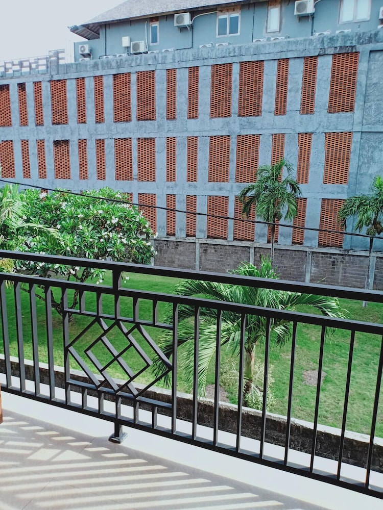 the lonceng canggu