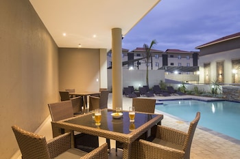 savannah park luxury apartments