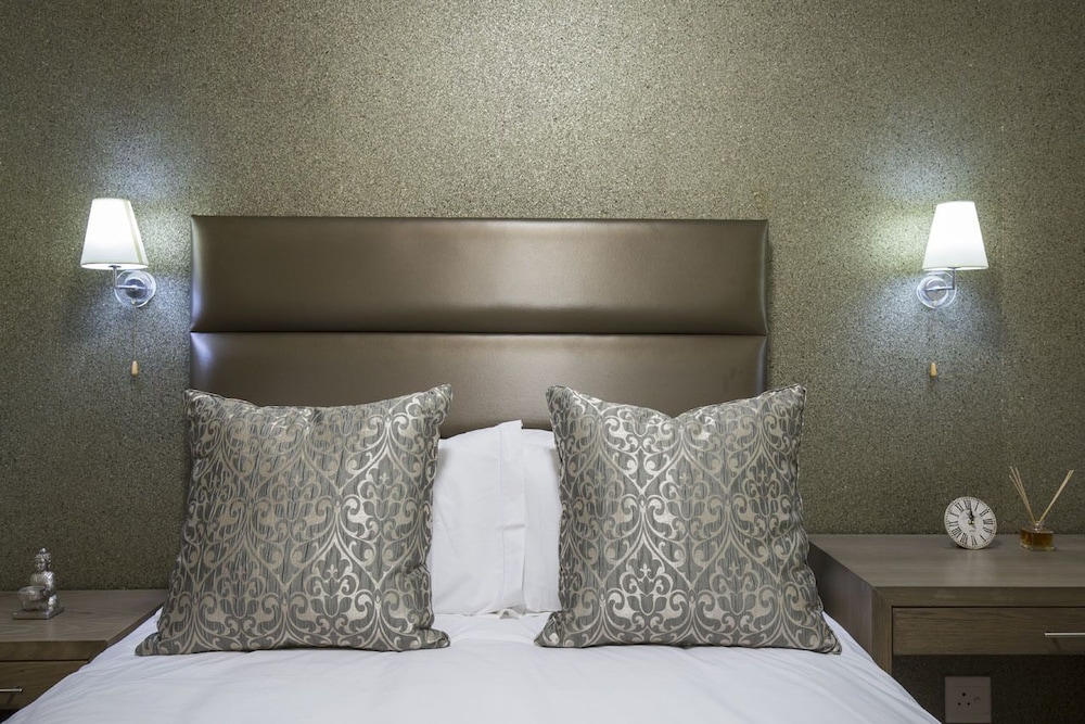 savannah park luxury apartments