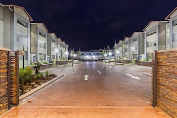 savannah park luxury apartments