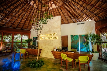 hotel rancho encantado