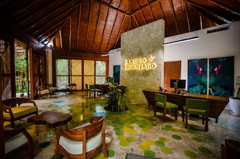 hotel rancho encantado