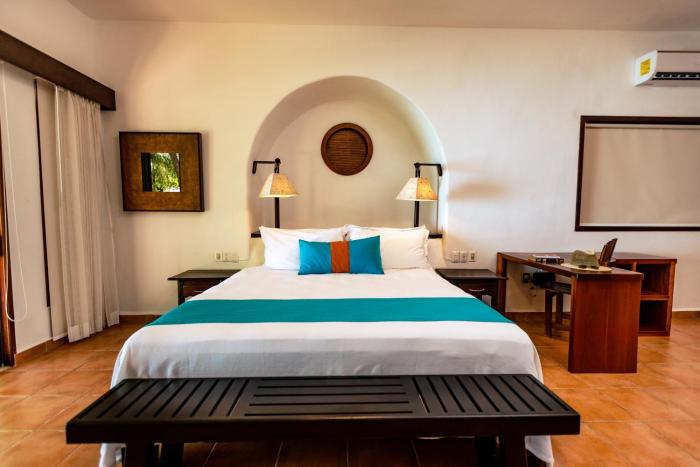 hotel rancho encantado
