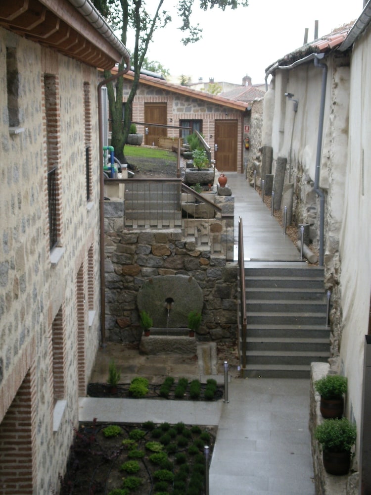 hotel las leyendas