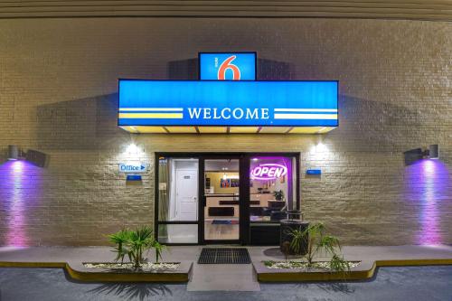 motel 6 dalton ga