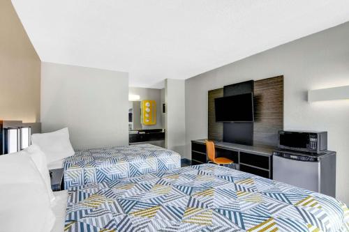 motel 6 dalton ga
