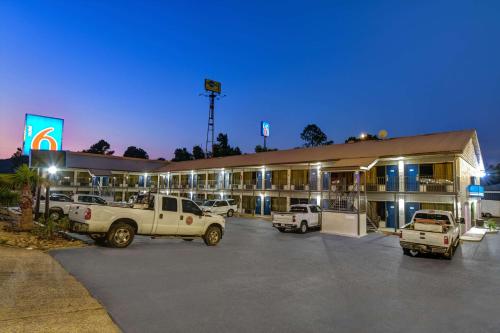 motel 6 dalton ga