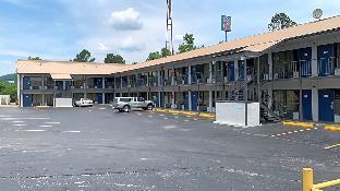 motel 6 dalton ga