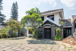 imelda residence setrasari redpartner