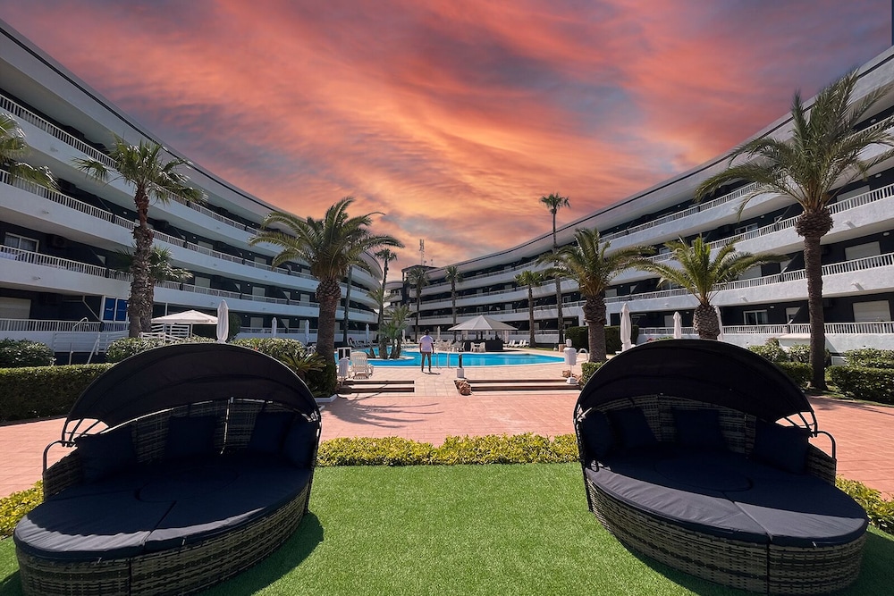 pilar de la horadada