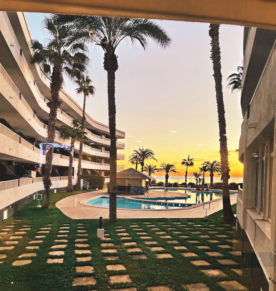 pilar de la horadada