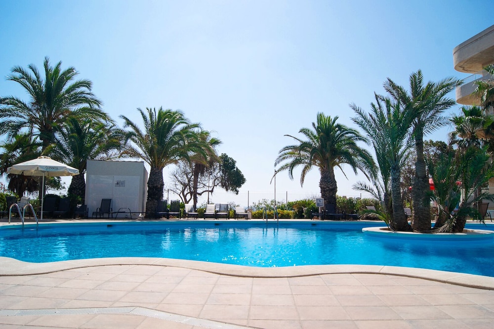 pilar de la horadada