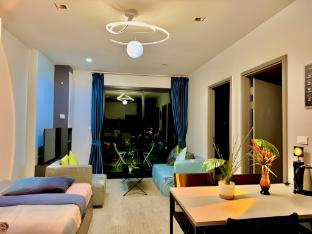 the base pattaya by arne