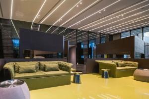 the base pattaya by arne