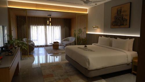 seasons hotel