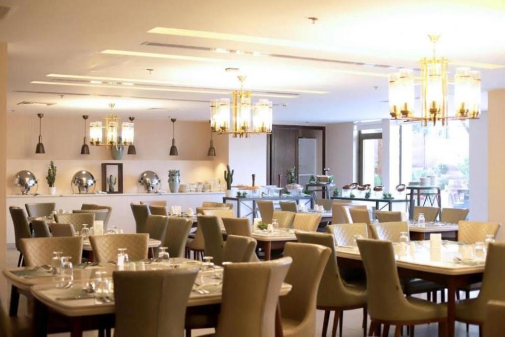 the sanrock by le reve hotels