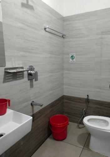 thekkumpuram residency