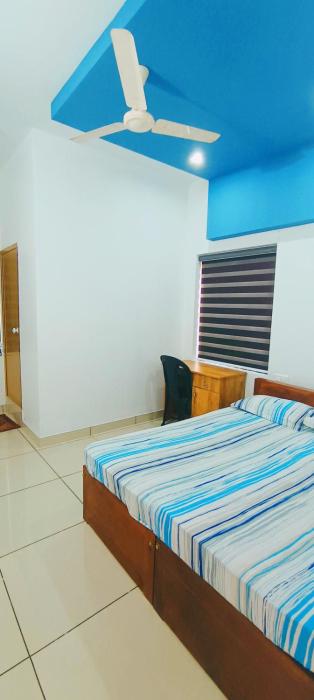 thekkumpuram residency