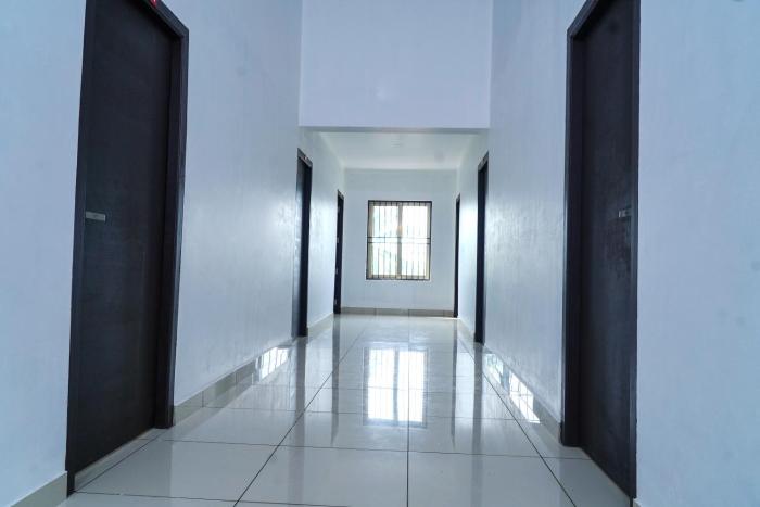 thekkumpuram residency